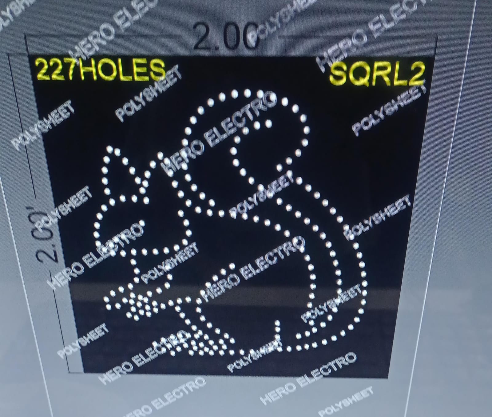 SQRL2 SQUIRREL 2X2 FEET 227  HOLES